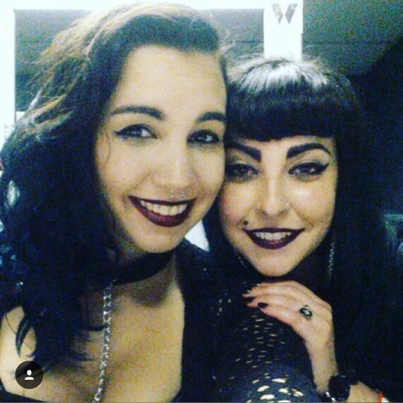 Meet your Posher, Lisa - Picture 10 of 15